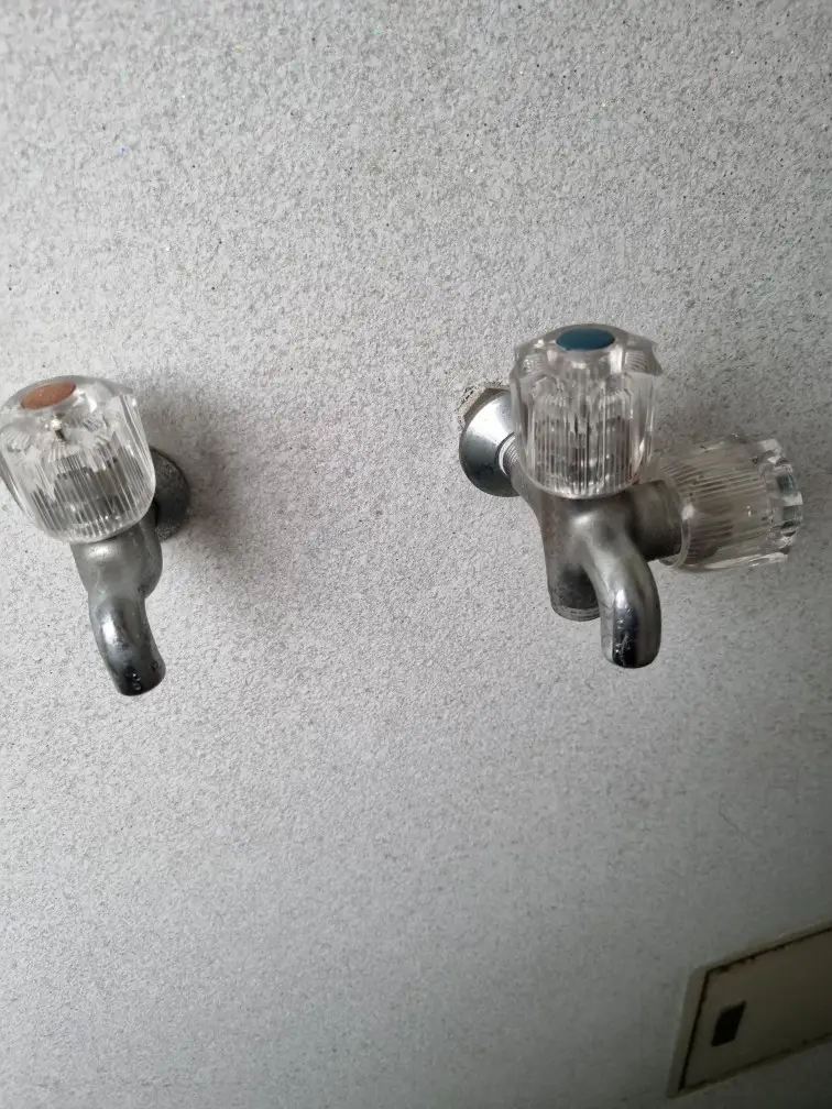 세탁실 베란다 수도꼭지 교체의 전문적 시공 과정과 기술적 고려사항